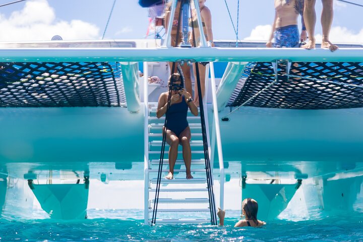 Waikiki Turtle Snorkel and Sail sur le Catamaran Hawea | wizardtrip