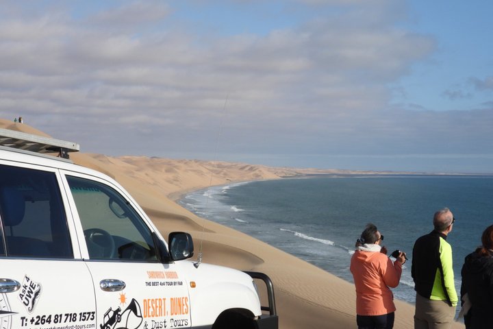 Oplev det dramatiske møde mellem ørkenklitter og hav på en 4x4-tur i Walvis Bay, Namibia, foto 34 | wizardtrip