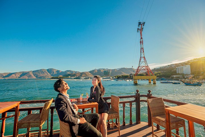 Sunset Cocktail und Dinner Cruise in der Nha Trang Bucht, Vietnam, Foto 10 | wizardtrip