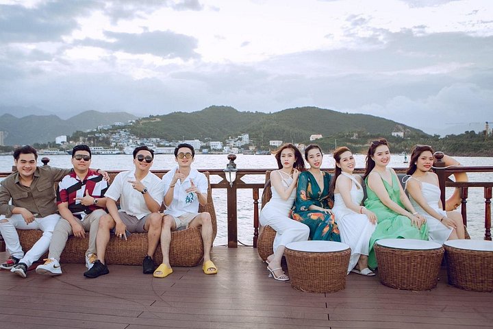 Sunset Cocktail und Dinner Cruise in der Nha Trang Bucht, Vietnam, Foto 30 | wizardtrip