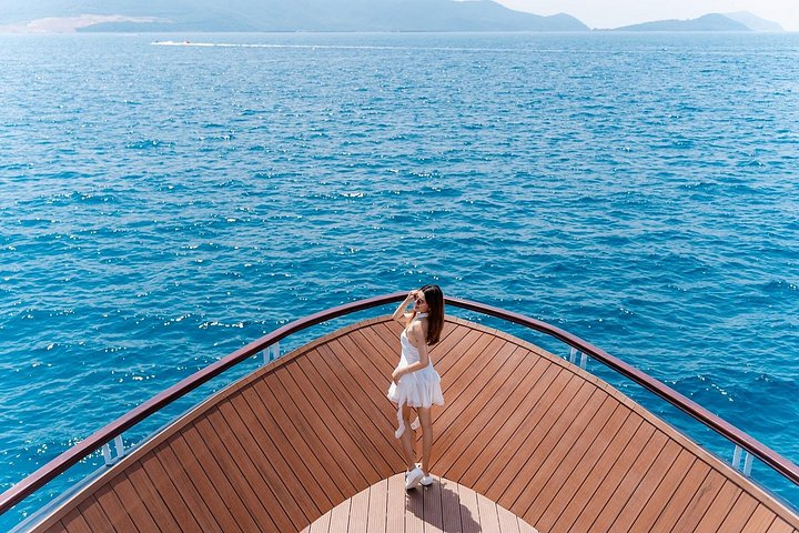 Sunset Cocktail und Dinner Cruise in der Nha Trang Bucht, Vietnam, Foto 43 | wizardtrip