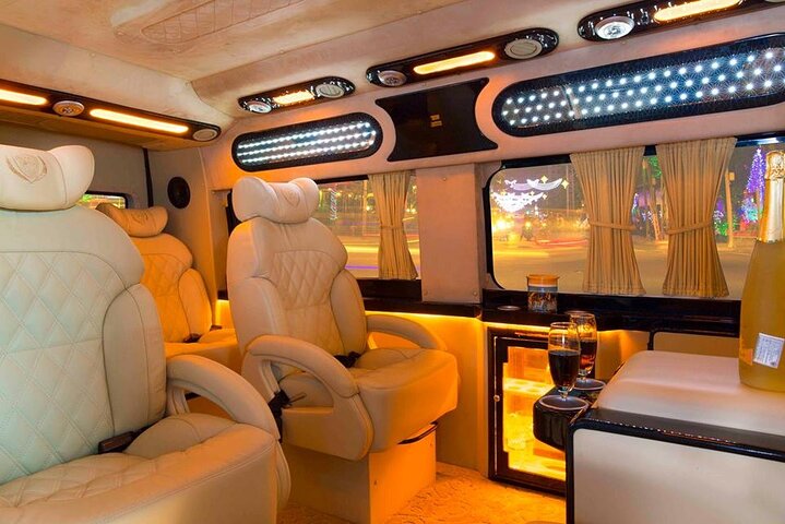 Cu Chi Tunnels en Mekong Delta VIP Tour per Limousine | wizardtrip