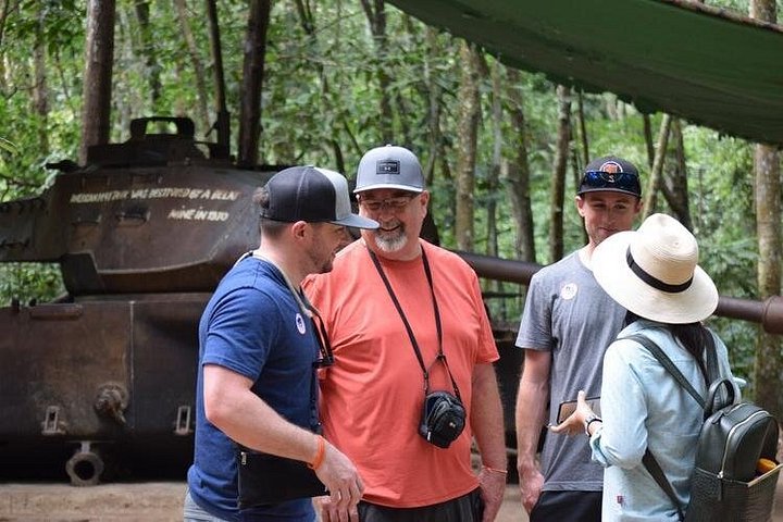 Utforsk de historiske Cu Chi-tunnelene, et nettverk av underjordiske passasjer brukt under Vietnamkrigen, nær Ho Chi Minh-byen, foto 10 | wizardtrip