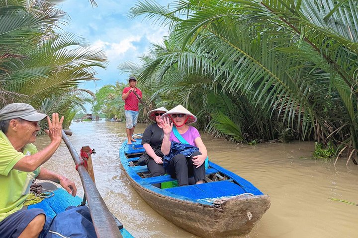 Explore the lush Mekong Delta with a sampan boat ride, local lunch, and cultural experiences in Vietnam, photo 8 | wizardtrip