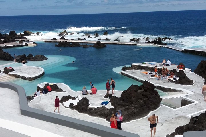 West Tour: Fanal Forest & Porto Moniz Natural Pools in Small Groups | wizardtrip