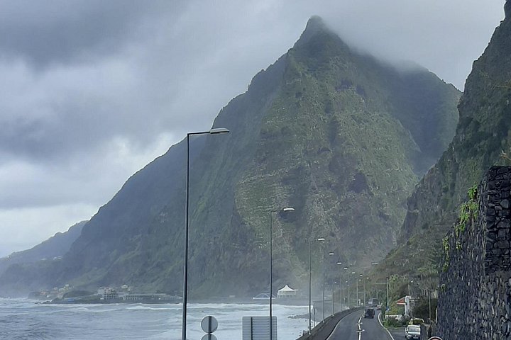 Explore a deslumbrante costa oeste da Madeira, incluindo a Floresta do Fanal e as piscinas naturais de Porto Moniz, num passeio cénico em pequeno grupo, foto 22 | wizardtrip