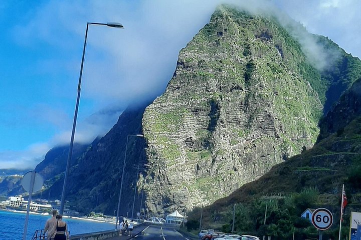 Explore a deslumbrante costa oeste da Madeira, incluindo a Floresta do Fanal e as piscinas naturais de Porto Moniz, num passeio cénico em pequeno grupo, foto 29 | wizardtrip