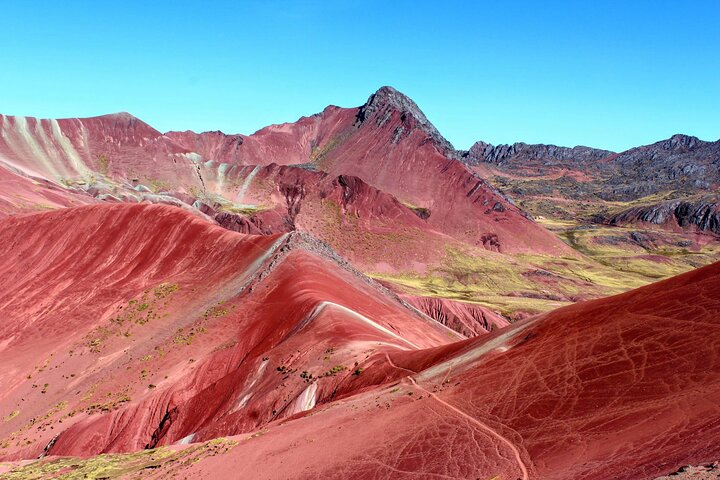 Excursion d'une journée à la Montagne de Vinicunca et à la Vallée Rouge depuis Cusco, Pérou, avec repas et guide, photo 6 | wizardtrip