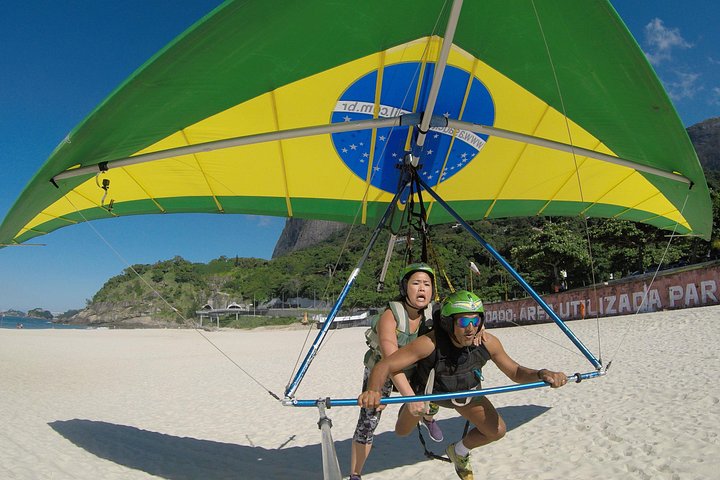 Ervaar spannende hanggliding vluchten boven Rio de Janeiro met professionele instructeurs en adembenemende uitzichten, foto 12 | wizardtrip