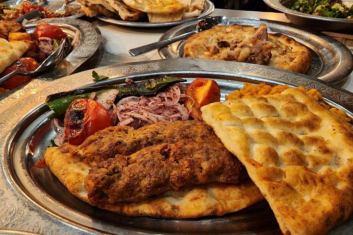 Upplev en traditionell turkisk middag och en UNESCO-erkänd dervishshow i Istanbul, foto 19 | wizardtrip