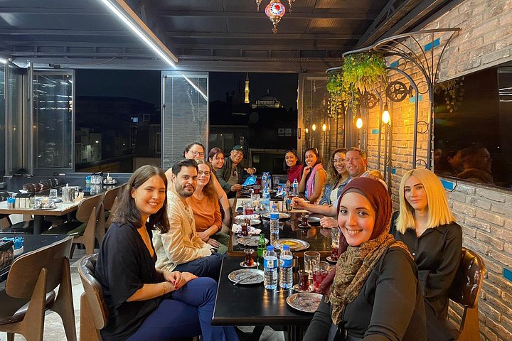 Un tour culinario e panoramico di Istanbul con street food, viste dal rooftop e cena tradizionale, foto 46 | wizardtrip