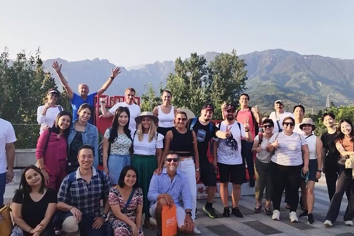 Tour de autocarro para a Grande Muraille de Mutianyu, Pequim, China, oferecendo vistas panorâmicas e exploração histórica, foto 7 | wizardtrip