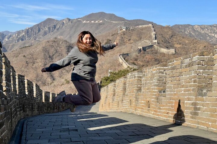 Tour de autocarro para a Grande Muraille de Mutianyu, Pequim, China, oferecendo vistas panorâmicas e exploração histórica, foto 13 | wizardtrip