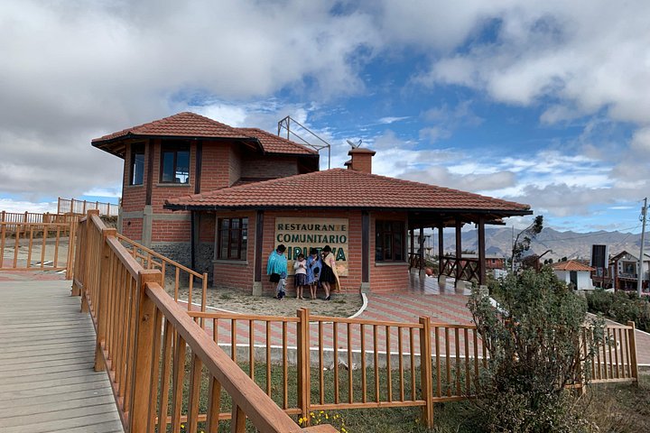 Heldagstur til Quilotoa-lagunen fra Quito, Ecuador, med fantastisk udsigt over krater søen og andinsk landskab, foto 14 | wizardtrip