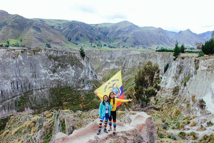 Heldagstur til Quilotoa-lagunen fra Quito, Ecuador, med fantastisk udsigt over krater søen og andinsk landskab, foto 15 | wizardtrip