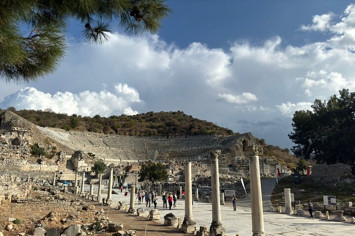 Privat utflykt till Efesos antika ruiner, Jungfru Marias hus och Artemistemplet från Kusadasi, foto 6 | wizardtrip
