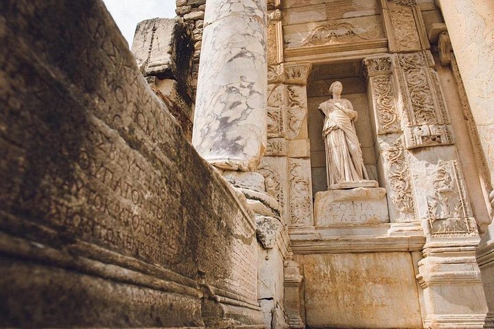 Privat utflykt till Efesos antika ruiner, Jungfru Marias hus och Artemistemplet från Kusadasi, foto 12 | wizardtrip