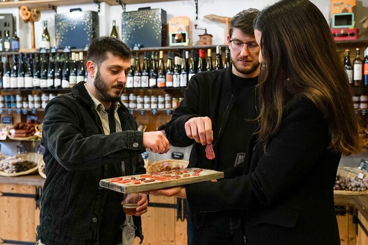 フランス、ストラスブールでのガイド付きフードツアー。伝統的なアルザス料理と地元の飲み物をお楽しみください、写真22 | wizardtrip