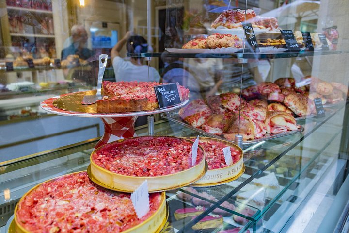 Un viaje culinario por el casco antiguo de Lyon, con vinos locales, quesos, charcutería y platos tradicionales, foto 11 | wizardtrip