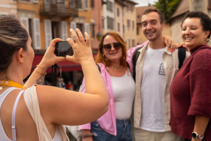 Tour Gastronomique d'Annecy – Un Repas Français Complet par Do Eat Better | wizardtrip