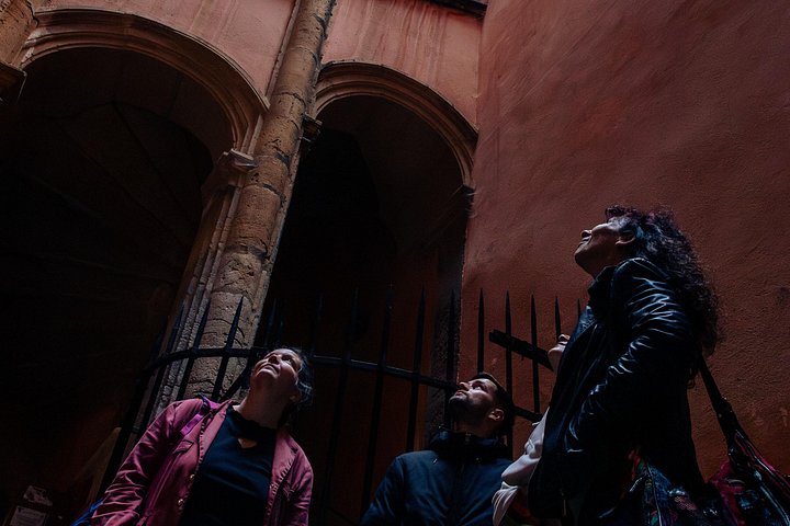 A guided food tour in Lyon, France, featuring local delicacies and wine tastings, photo 21 | wizardtrip