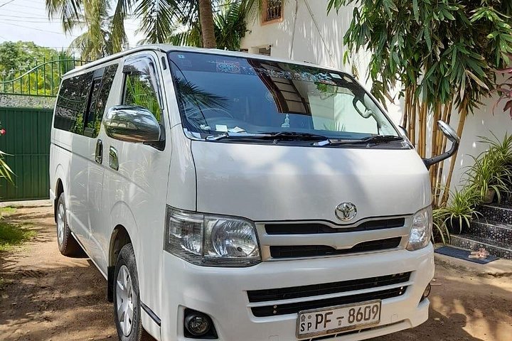Privat biltur på Sri Lanka med chauffør, der udforsker ikoniske vartegn og naturskønne ruter, foto 10 | wizardtrip