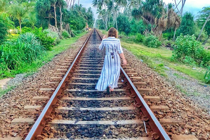 Privat biltur på Sri Lanka med chauffør, der udforsker ikoniske vartegn og naturskønne ruter, foto 11 | wizardtrip