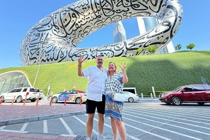 ドバイの終日プライベートツアー。現代の高層ビル、伝統的なスーク、ブルジュ・ハリファなどの象徴的なランドマークを紹介します、写真26 | wizardtrip