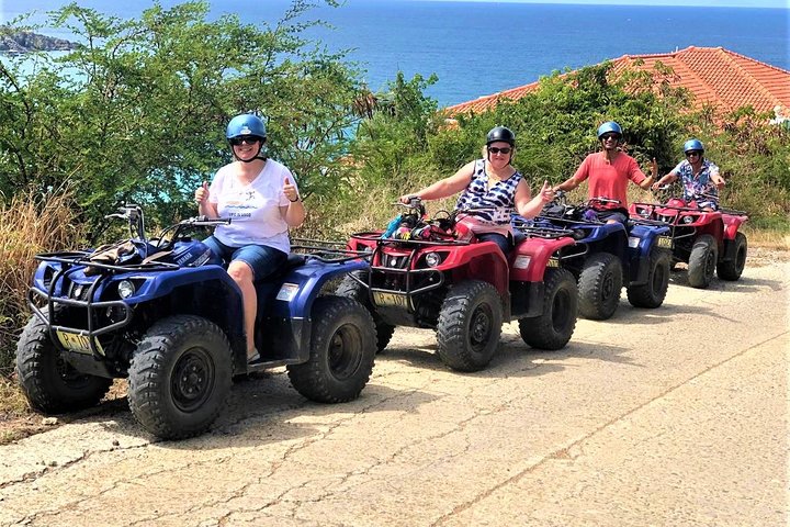 Parcourez les célèbres plages et routes panoramiques de Sint Maarten en VTT et UTV, en profitant des vues côtières et des arrêts culturels, photo 2 | wizardtrip