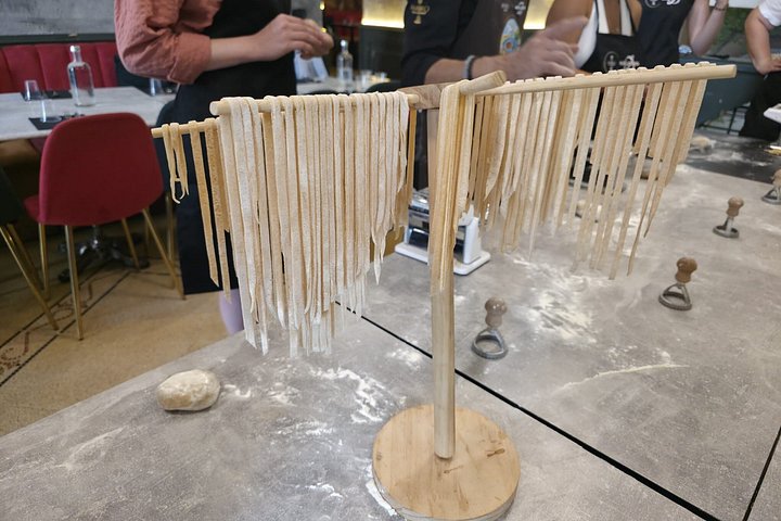 Praktischer Kochkurs für Pasta und Tiramisu in Neapel, Italien, Foto 12 | wizardtrip