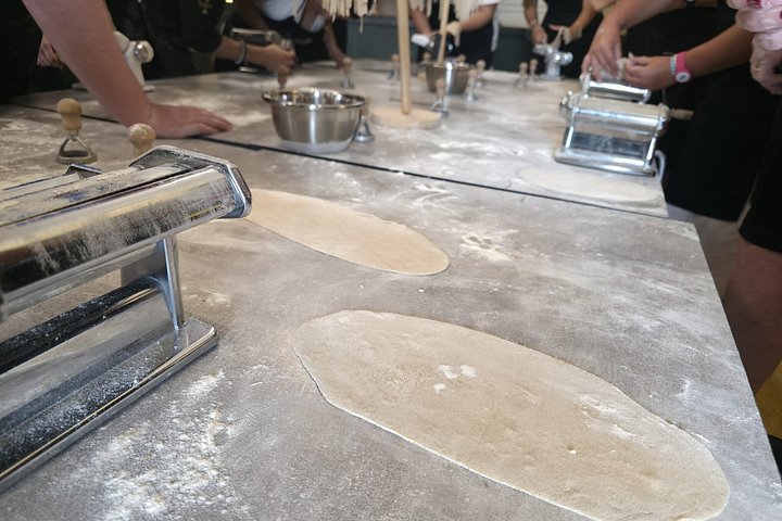 Praktischer Kochkurs für Pasta und Tiramisu in Neapel, Italien, Foto 19 | wizardtrip
