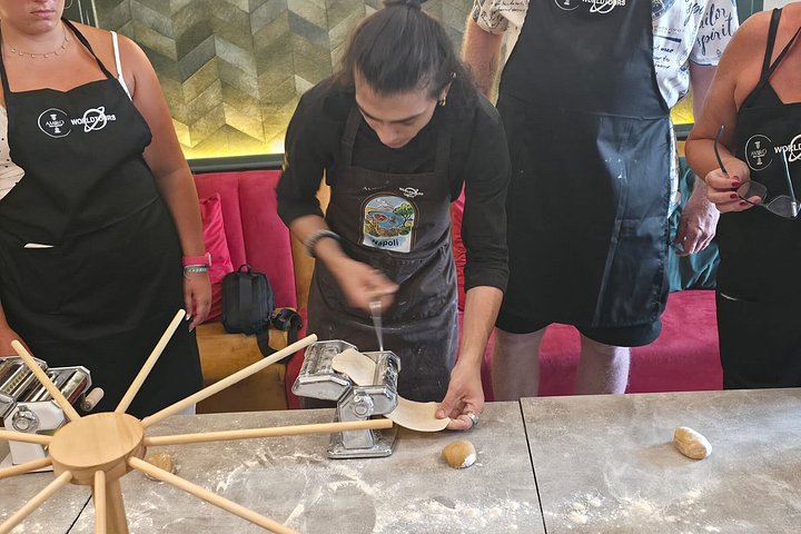 Praktischer Kochkurs für Pasta und Tiramisu in Neapel, Italien, Foto 20 | wizardtrip