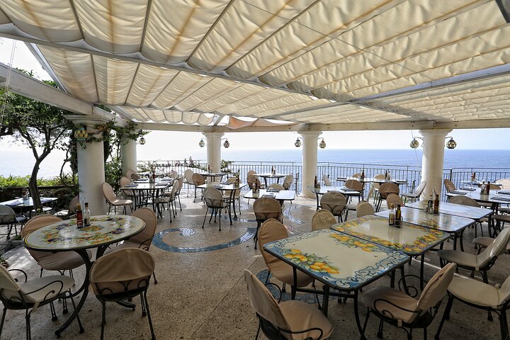 Dagvullende tour langs de Amalfikust vanuit Napels, met bezoeken aan Sorrento, Positano en Amalfi, foto 17 | wizardtrip