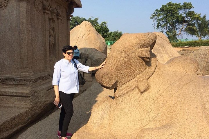 Udforsk gamle klippeskårne templer og skulpturer i Mahabalipuram, en historisk kystby i Indien, foto 15 | wizardtrip