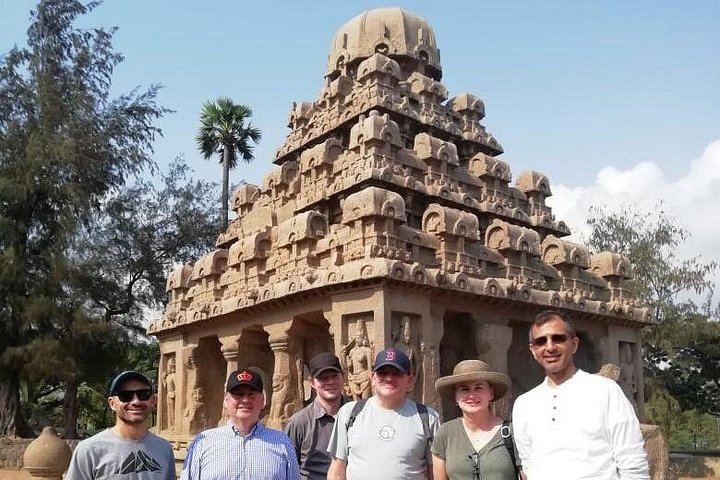Udforsk gamle klippeskårne templer og skulpturer i Mahabalipuram, en historisk kystby i Indien, foto 33 | wizardtrip