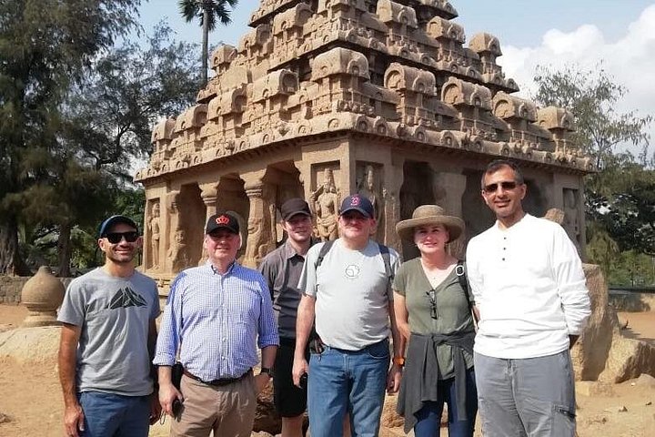 Udforsk gamle klippeskårne templer og skulpturer i Mahabalipuram, en historisk kystby i Indien, foto 34 | wizardtrip