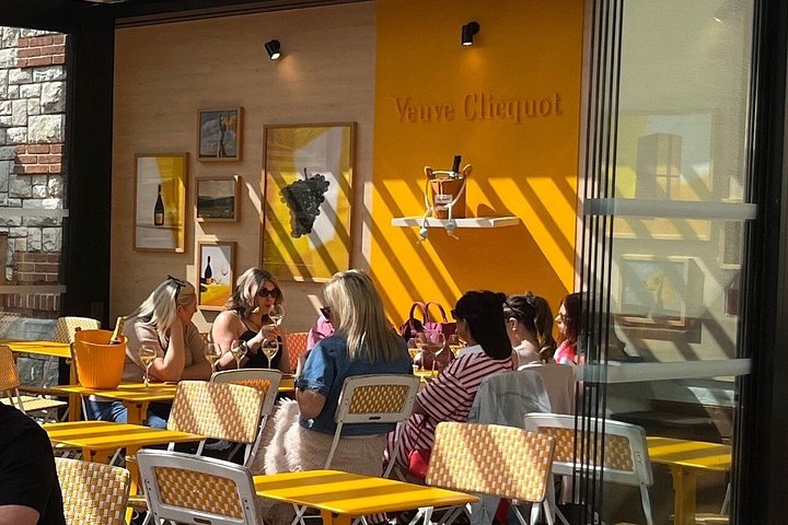 Excursión de un día a Champagne desde París con viñedos, Catedral de Reims y cata de vinos, foto 34 | wizardtrip