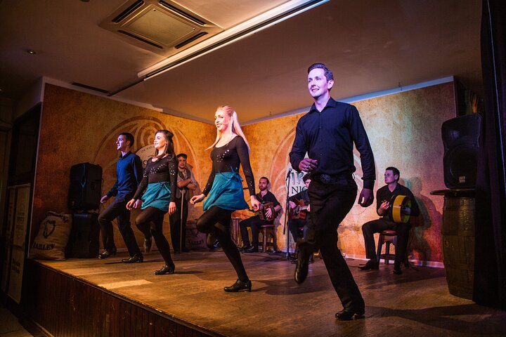 Ervaar een levendige Ierse dansshow en een traditioneel diner in Dublin, foto 8 | wizardtrip