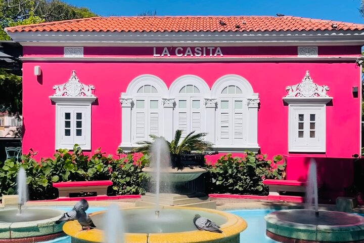 Walking tour of historic Old San Juan, Puerto Rico, featuring colonial architecture and El Morro Castle, photo 7 | wizardtrip