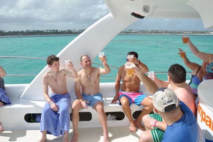 Nyd et spændende parasailing- og snorkel-krydstogteventyr i Punta Cana, Dominikanske Republik, foto 6 | wizardtrip