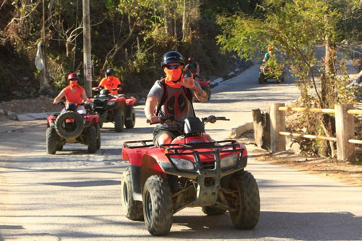 Experience a thrilling 4x4 adventure in Punta Cana, Dominican Republic, with ATV riding, local tastings, and beach relaxation, photo 9 | wizardtrip