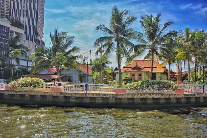 Explore historical Malacca's landmarks, including Dutch Square, St. Paul's Church, and Jonker Street, photo 6 | wizardtrip