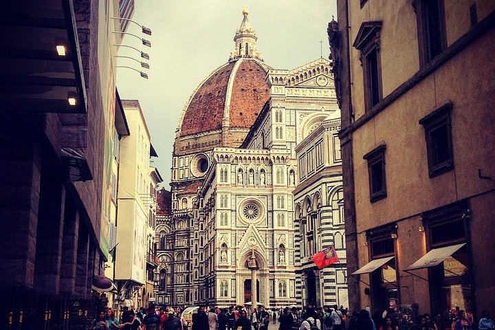 Walking tour of Florence's historic center, including the Duomo and Ponte Vecchio, photo 11 | wizardtrip