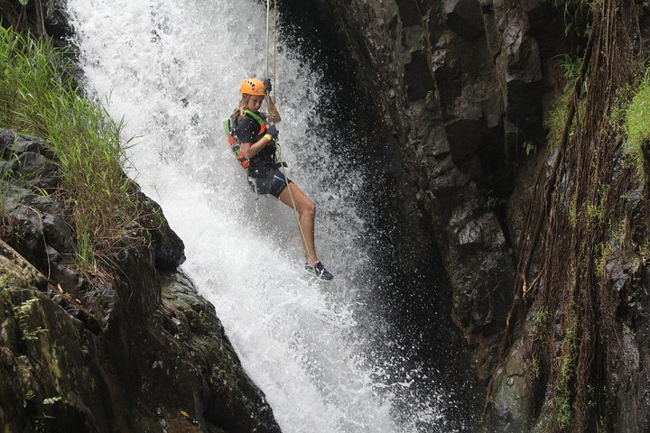 Canyoning adventure at Datanla Waterfall in Da Lat, Vietnam, photo 11 | wizardtrip