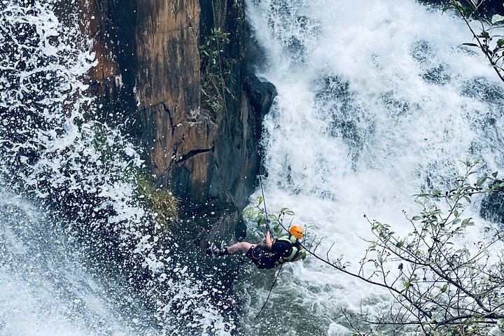 Canyoning adventure at Datanla Waterfall in Da Lat, Vietnam, photo 33 | wizardtrip