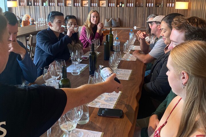Yarra Valley wine and gin tour from Melbourne with tastings and scenic views, photo 34 | wizardtrip