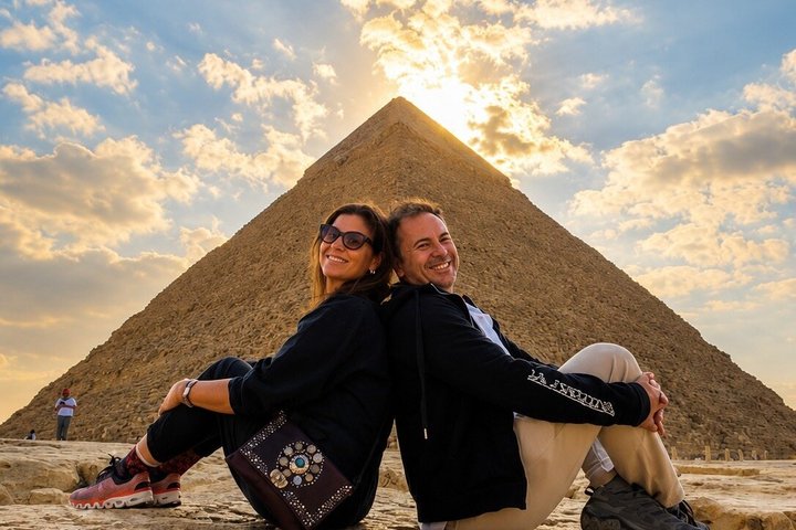 Tour VIP privado das Pirâmides de Gizé, Esfinge, passeio de camelo e tumbas antigas no Cairo, Egito, foto 36 | wizardtrip