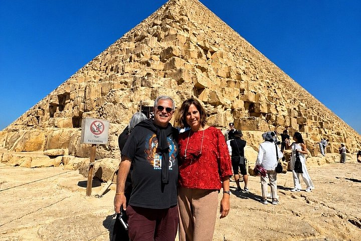 Tour VIP privado das Pirâmides de Gizé, Esfinge, passeio de camelo e tumbas antigas no Cairo, Egito, foto 42 | wizardtrip