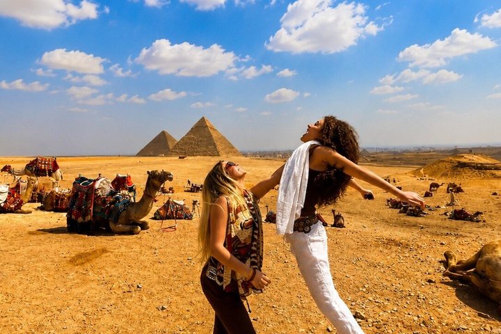 Tour VIP privado das Pirâmides de Gizé, Esfinge, passeio de camelo e tumbas antigas no Cairo, Egito, foto 50 | wizardtrip