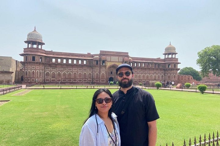 Viagem de um dia ao Taj Mahal e Forte de Agra a partir de Delhi de comboio, foto 15 | wizardtrip